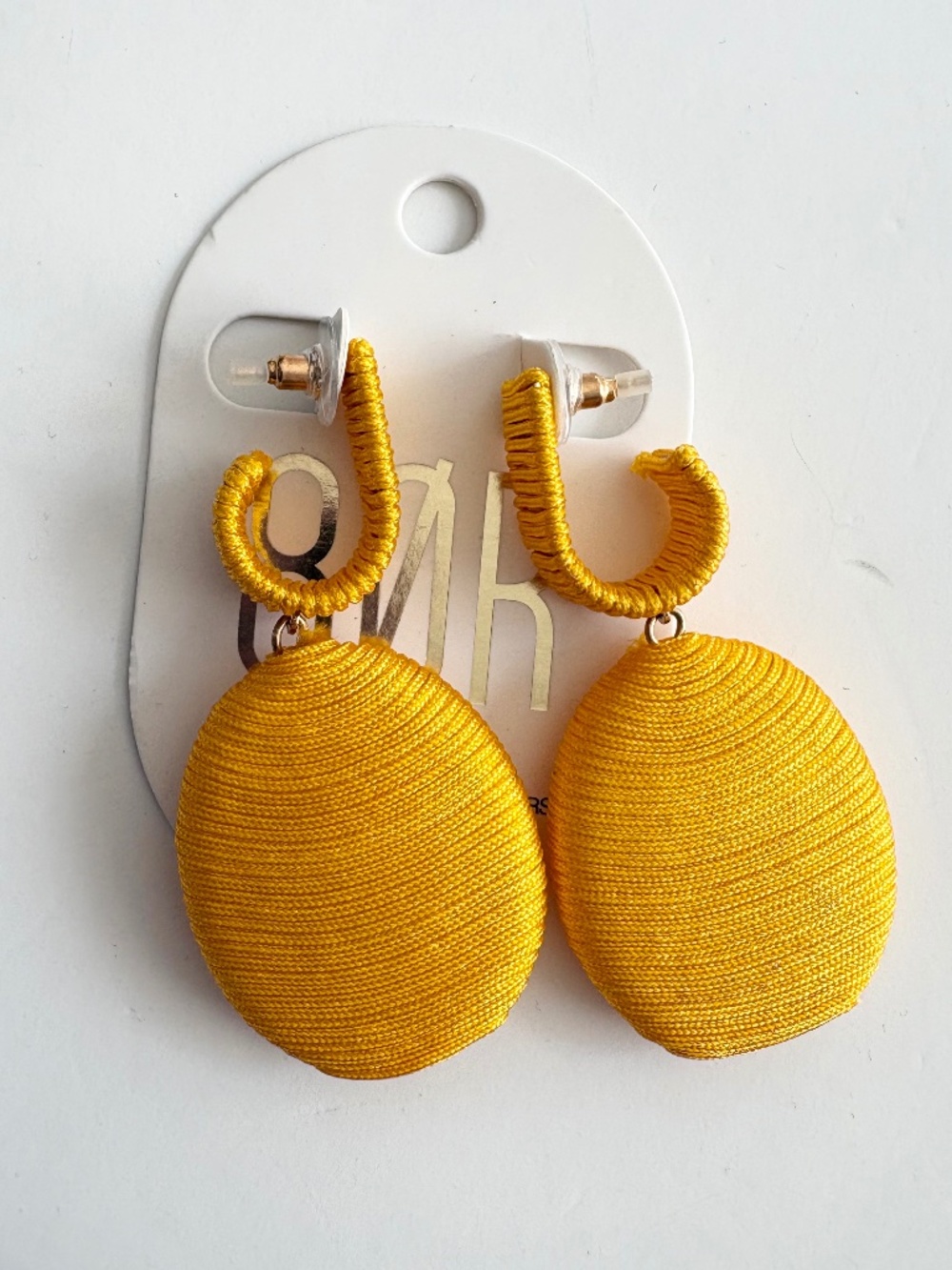 8 other reasons yellow pendant earrings